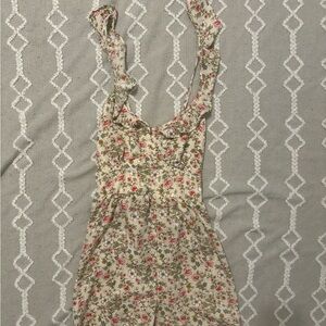 Forever 21 open back tie flower dress